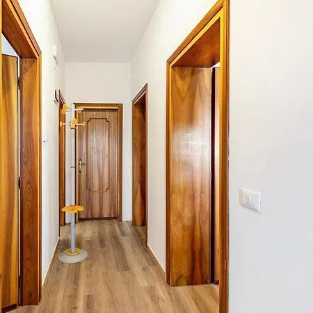 Casa Da Rin Emma Апартаменты Ауронцо-ди-Кадоре